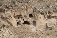 09-Cave Houses